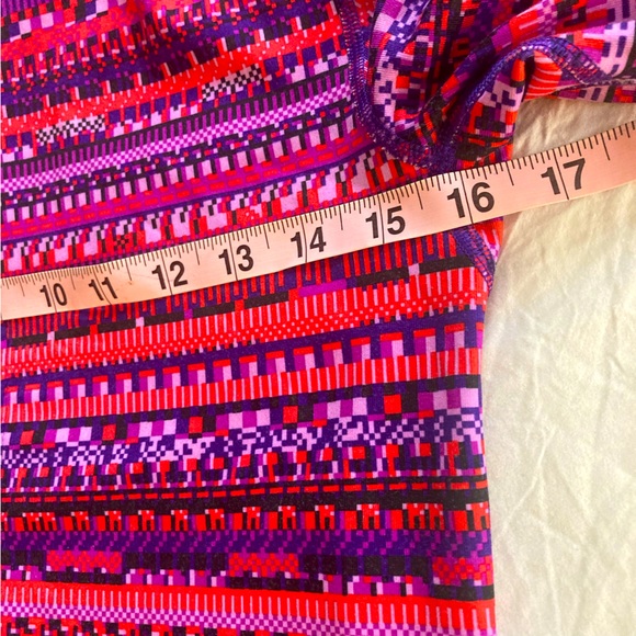 Nike Women's Dri-Fit Pro Warm 8 Bit 1/2 Zip Training Shirt Size Small - Picture 11 of 13